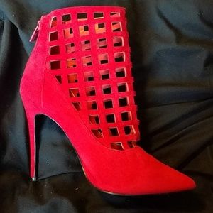 Darkish red high heels